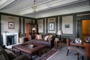 Whisky Suite Lounge
